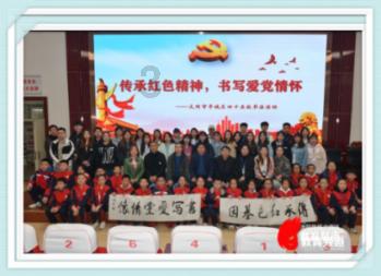 探索老年人没有手机,出门坐公交车和逛商场、逛公园的时候,怎么扫码呢?话题——老年人没有手机,出门坐公交车和逛商场、逛公园的时候,怎么扫码呢?红迪网平台