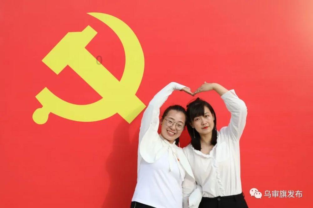 国画颜料和丙烯颜料哪个贵？游戏画面